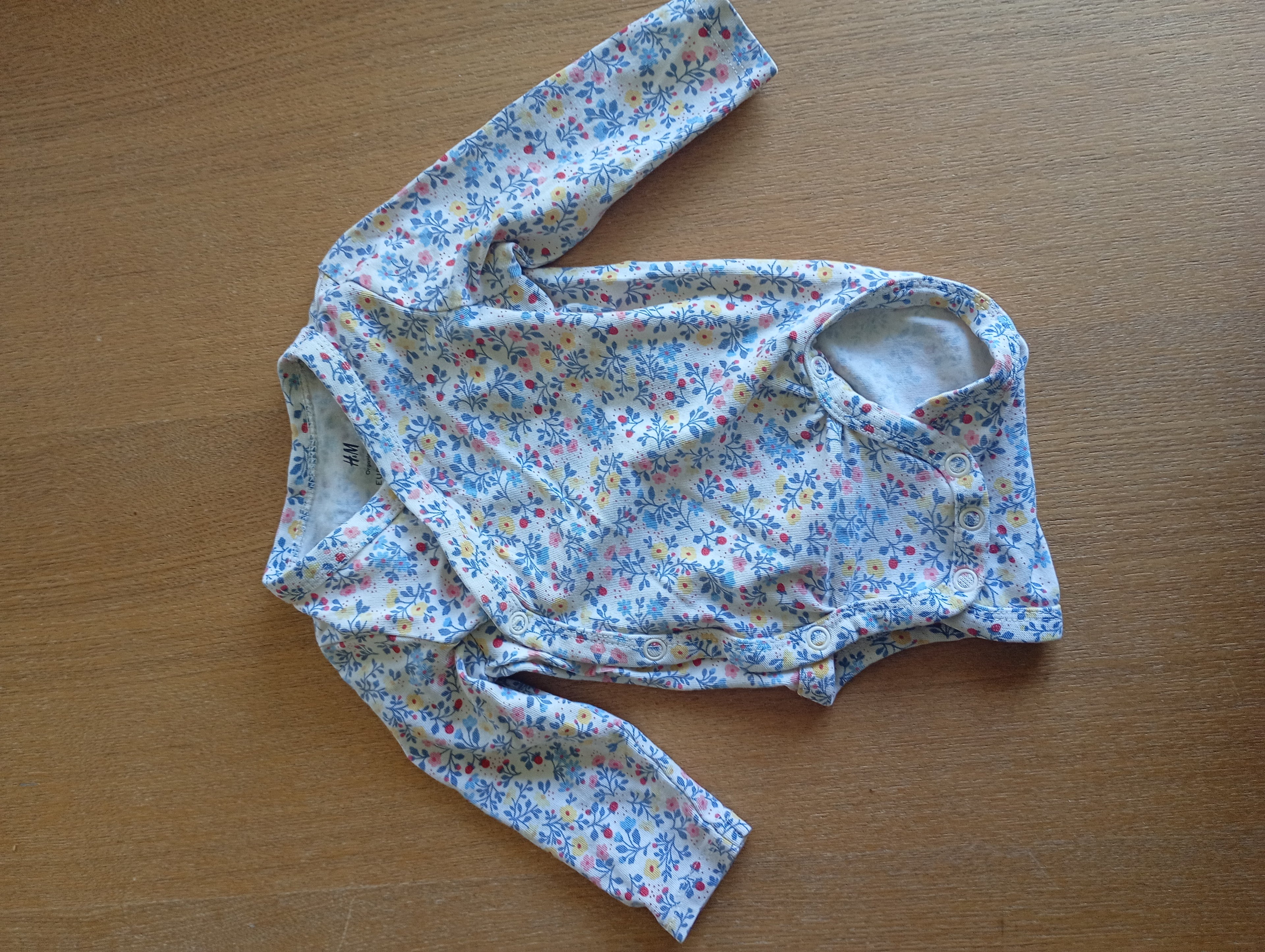 H&M body 56